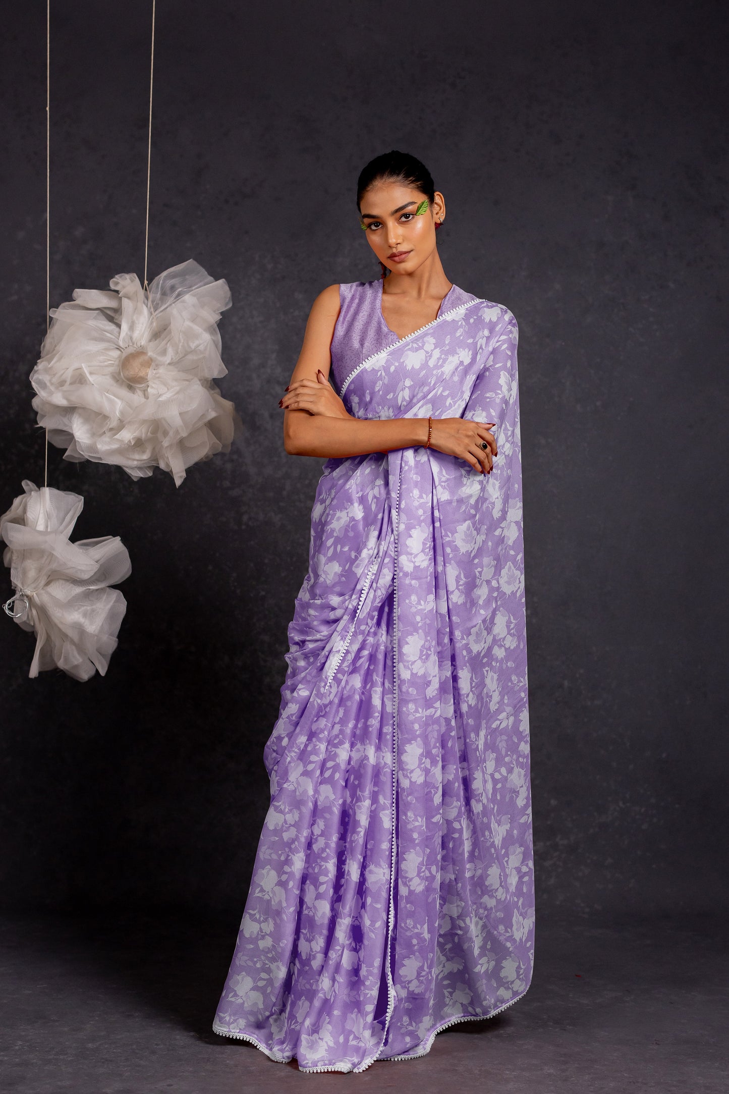 Women's Chiffon Floral Printed with crochet lace Saree