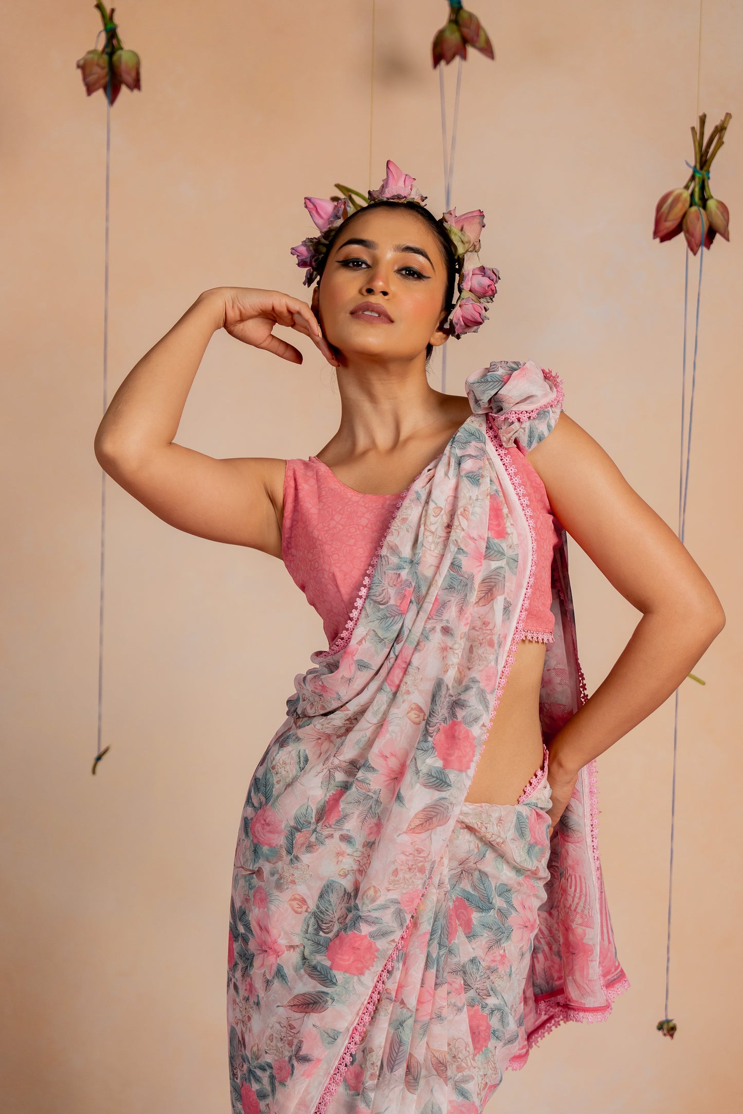 Women's georgette Floral Printed crochet lace Saree