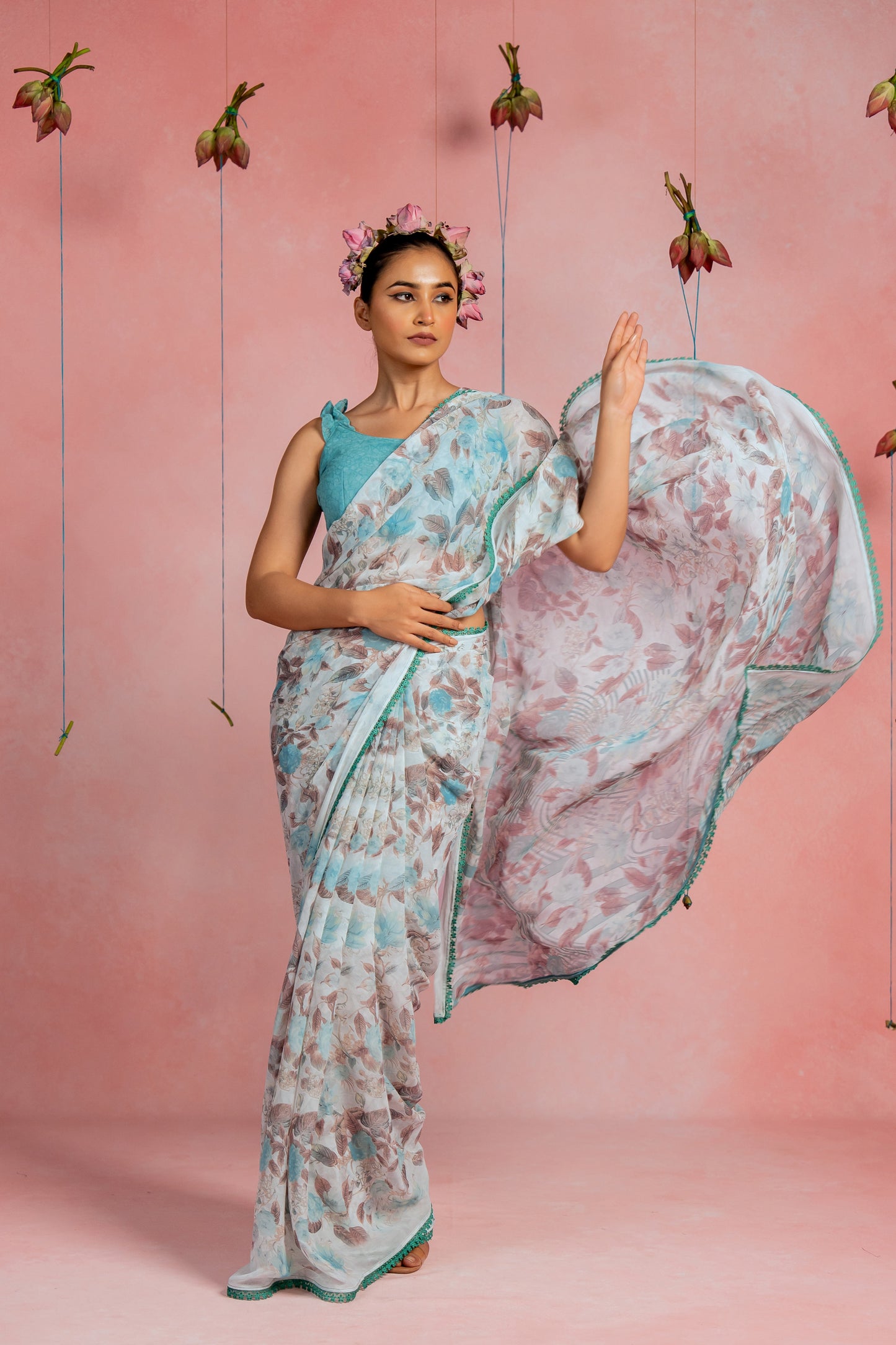 Women's georgette Floral Printed crochet lace Saree