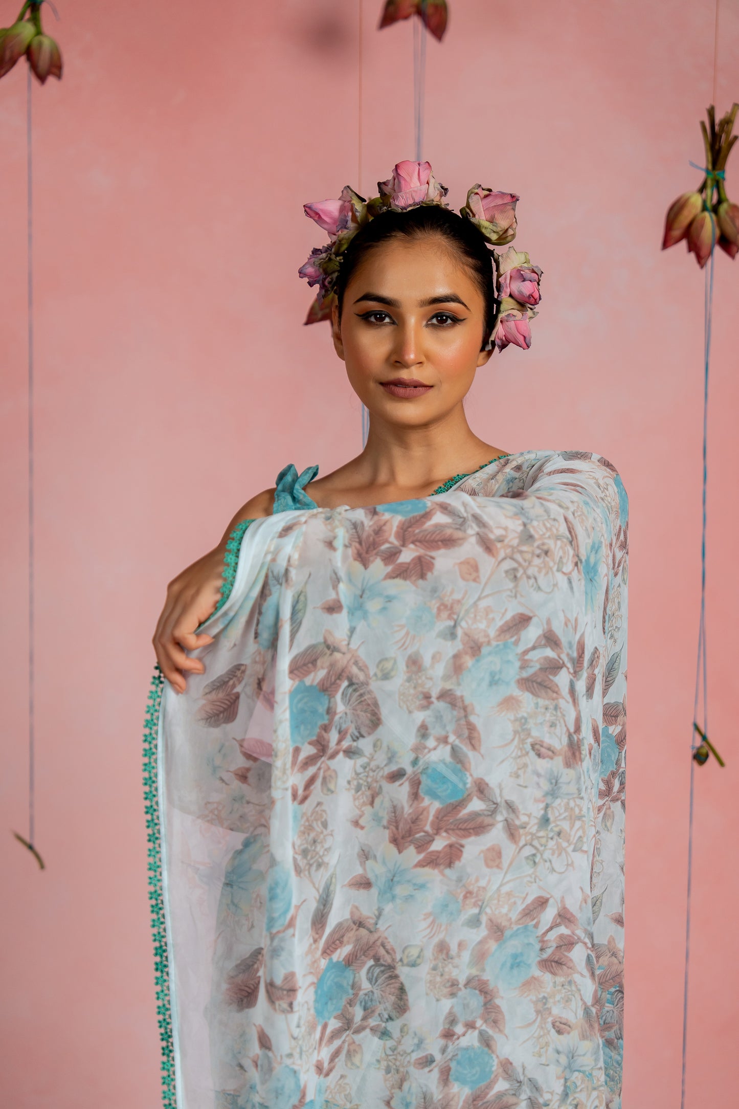 Women's georgette Floral Printed crochet lace Saree