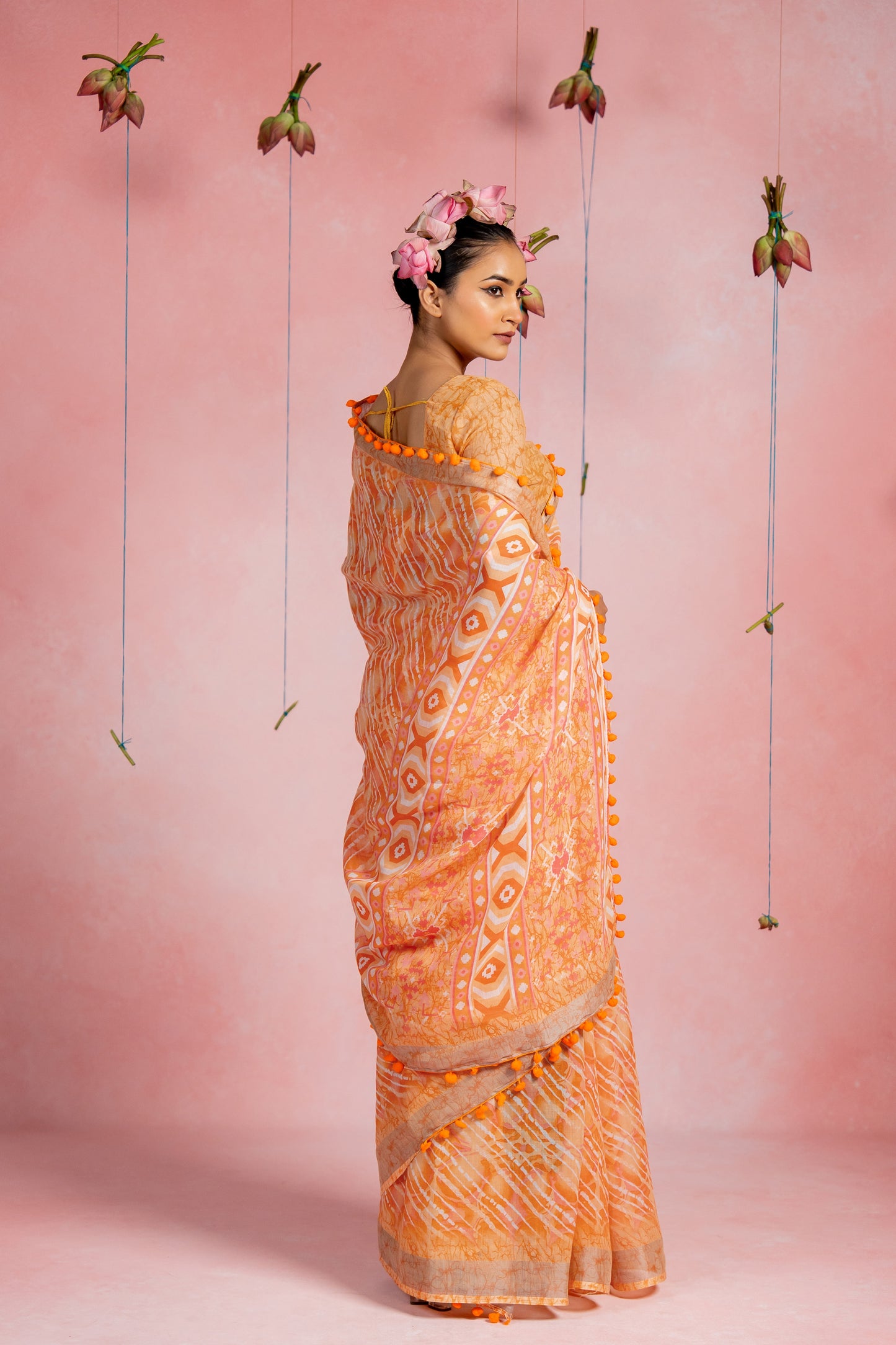 Beautiful Stripe & Geometric Printed Cotton linen Saree