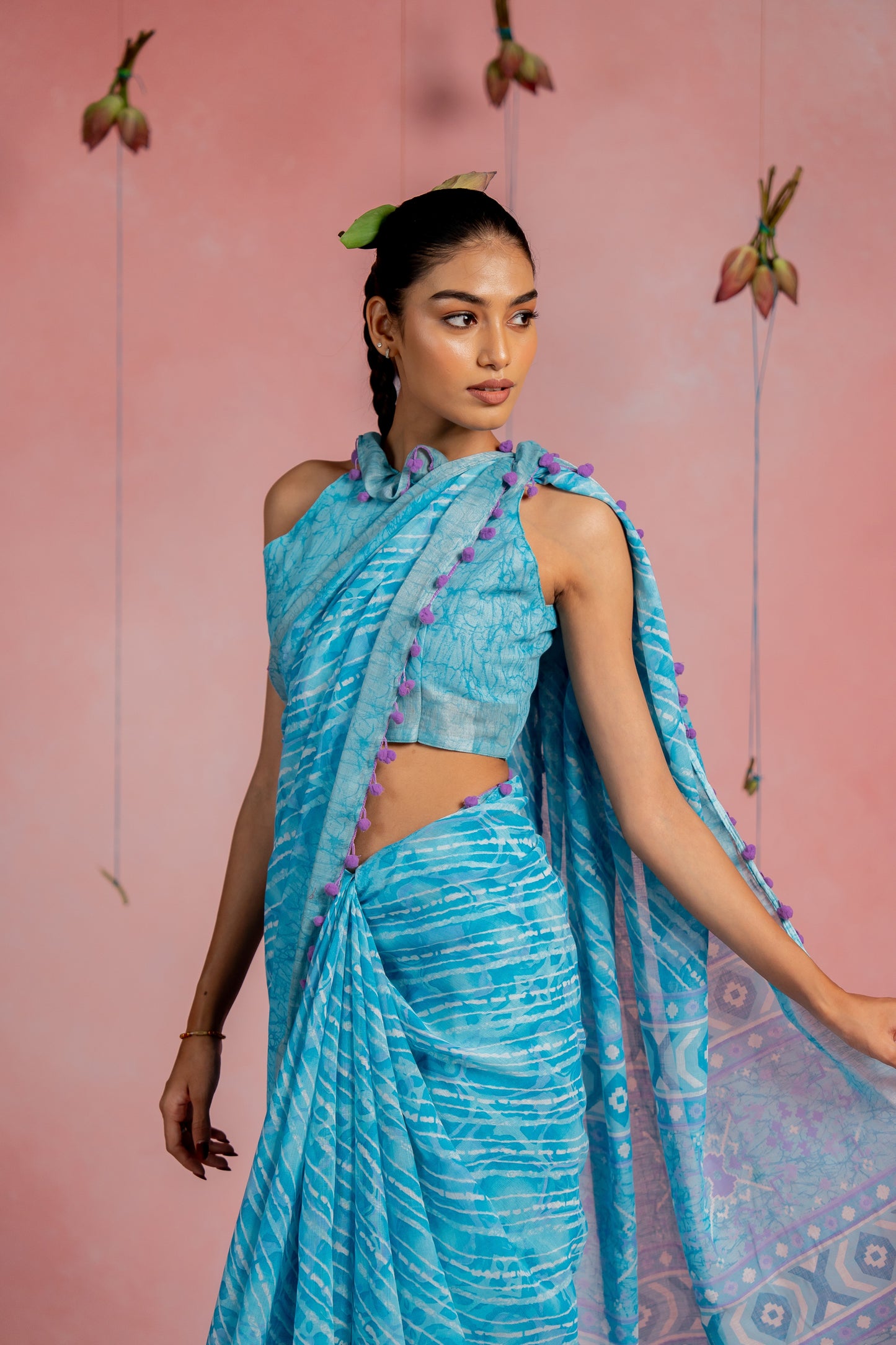 Beautiful Stripe & Geometric Printed Cotton linen Saree