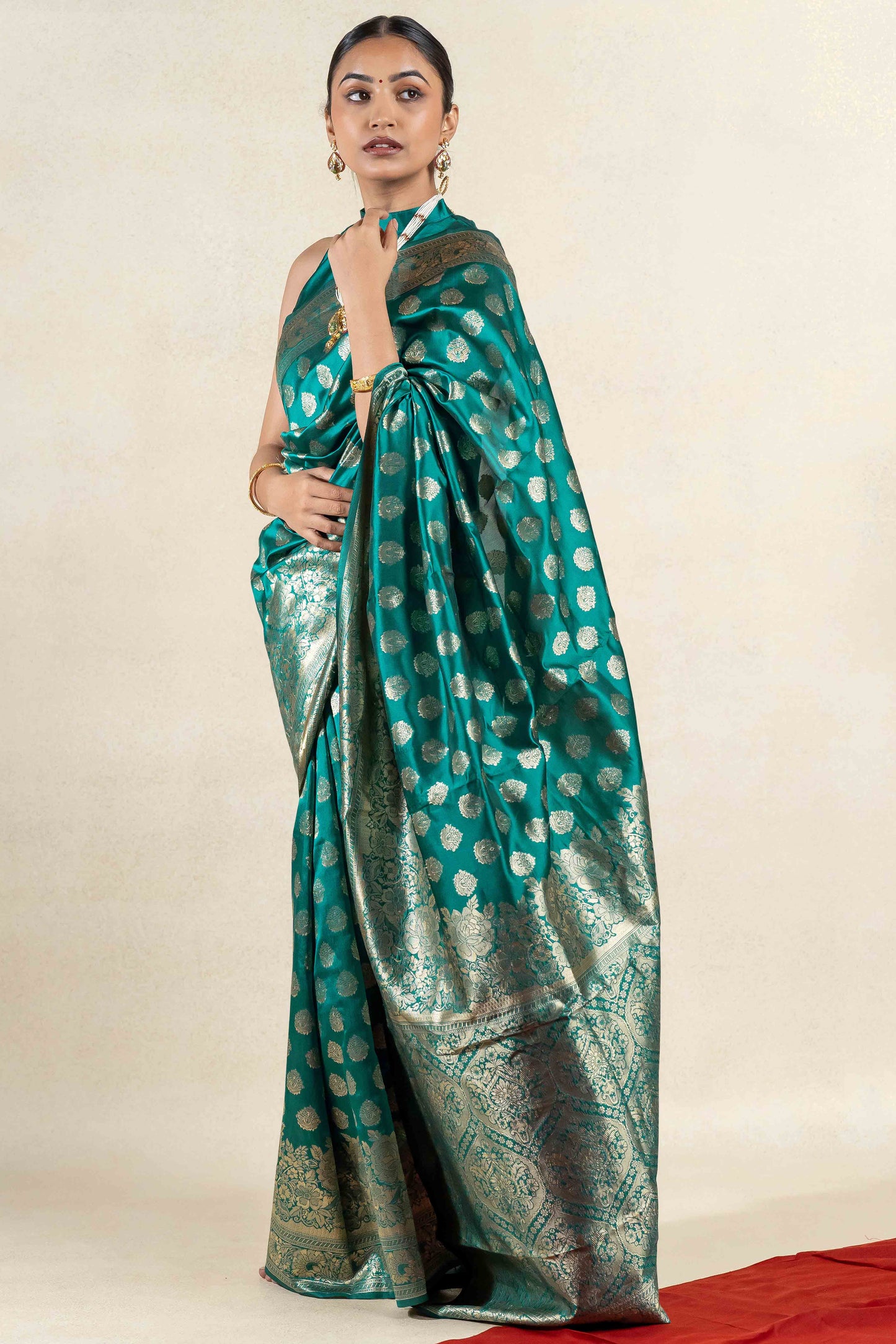Stunning Silk Blend Saree with Zari Woven Design