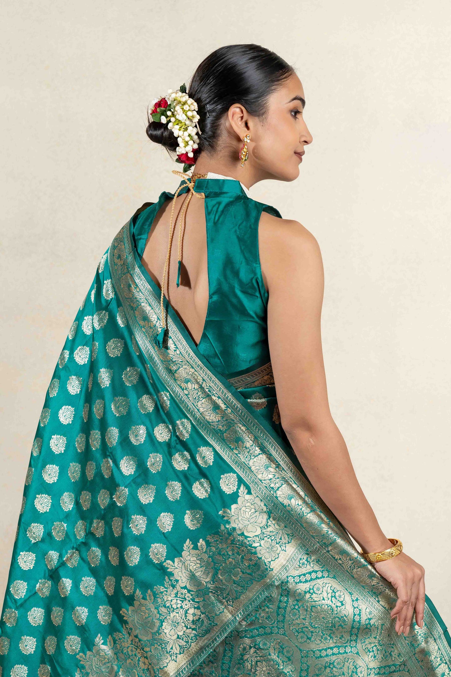 Stunning Silk Blend Saree with Zari Woven Design