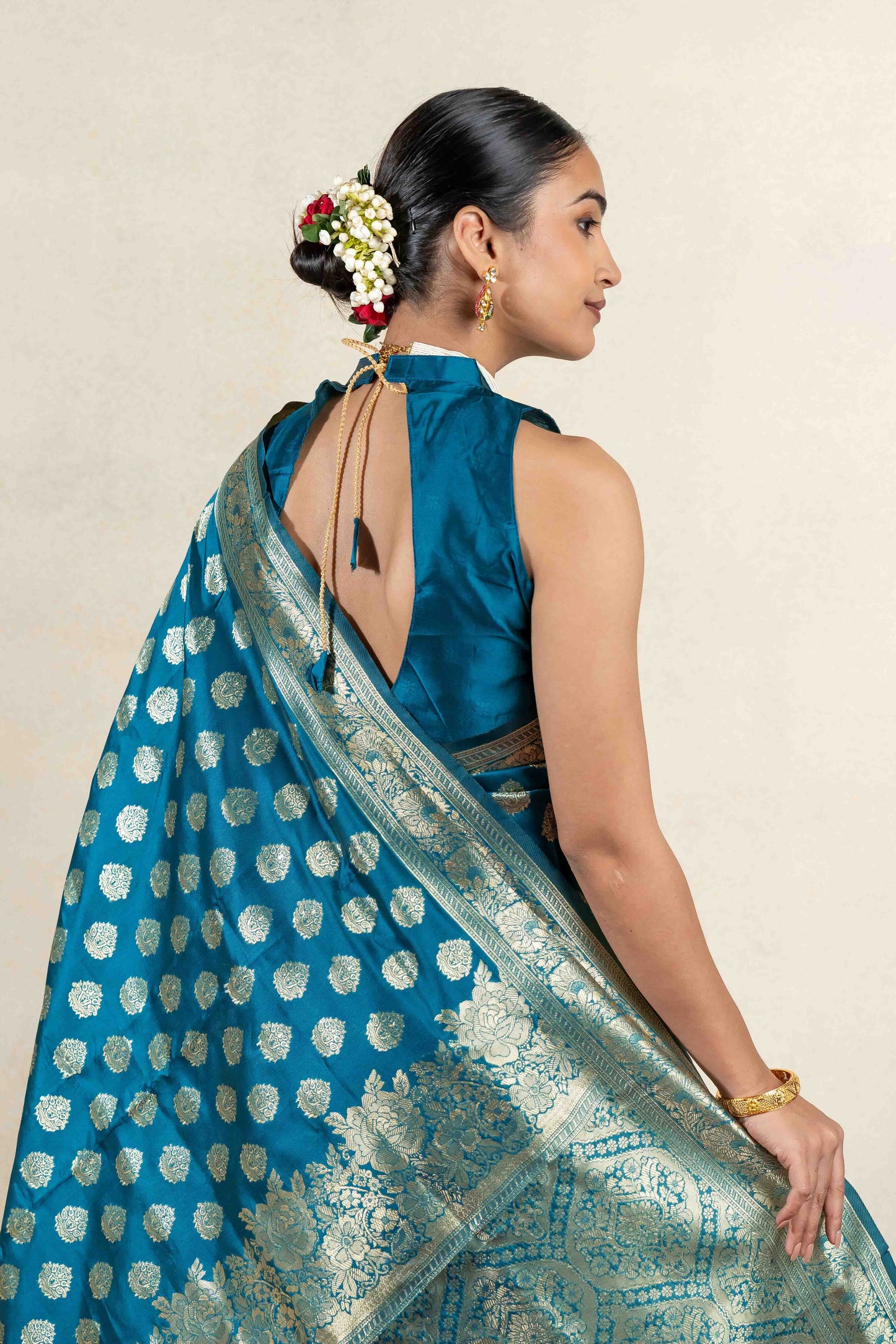Stunning Silk Blend Saree with Zari Woven Design