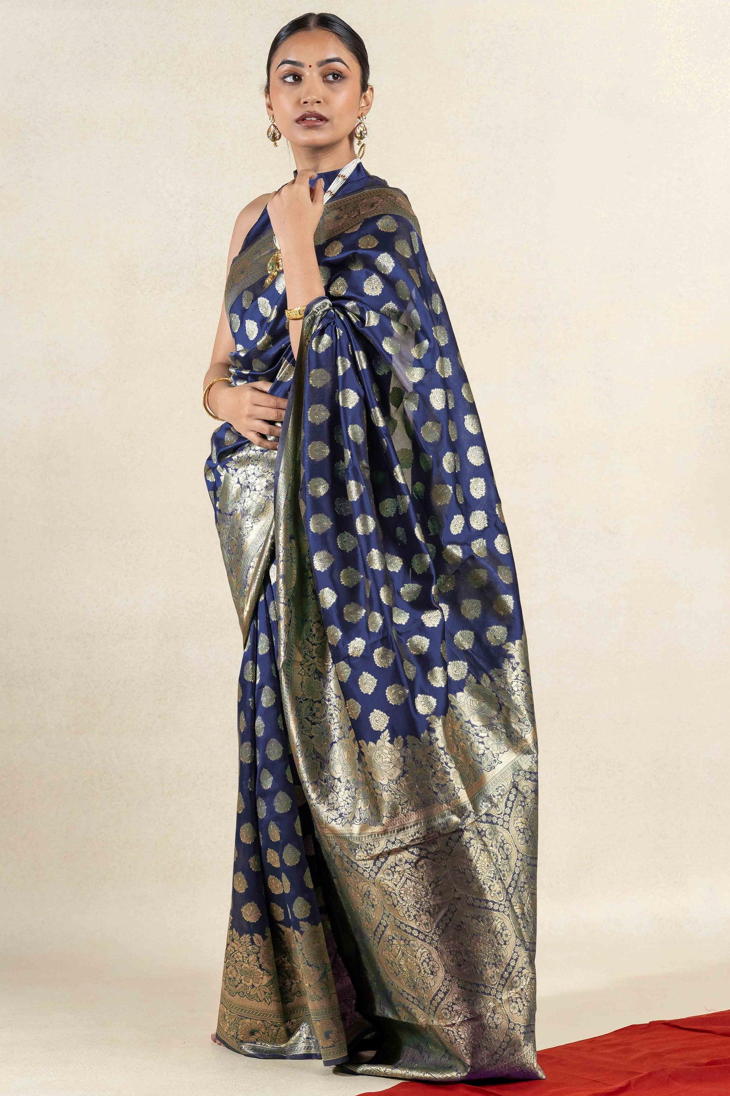 Stunning Silk Blend Saree with Zari Woven Design