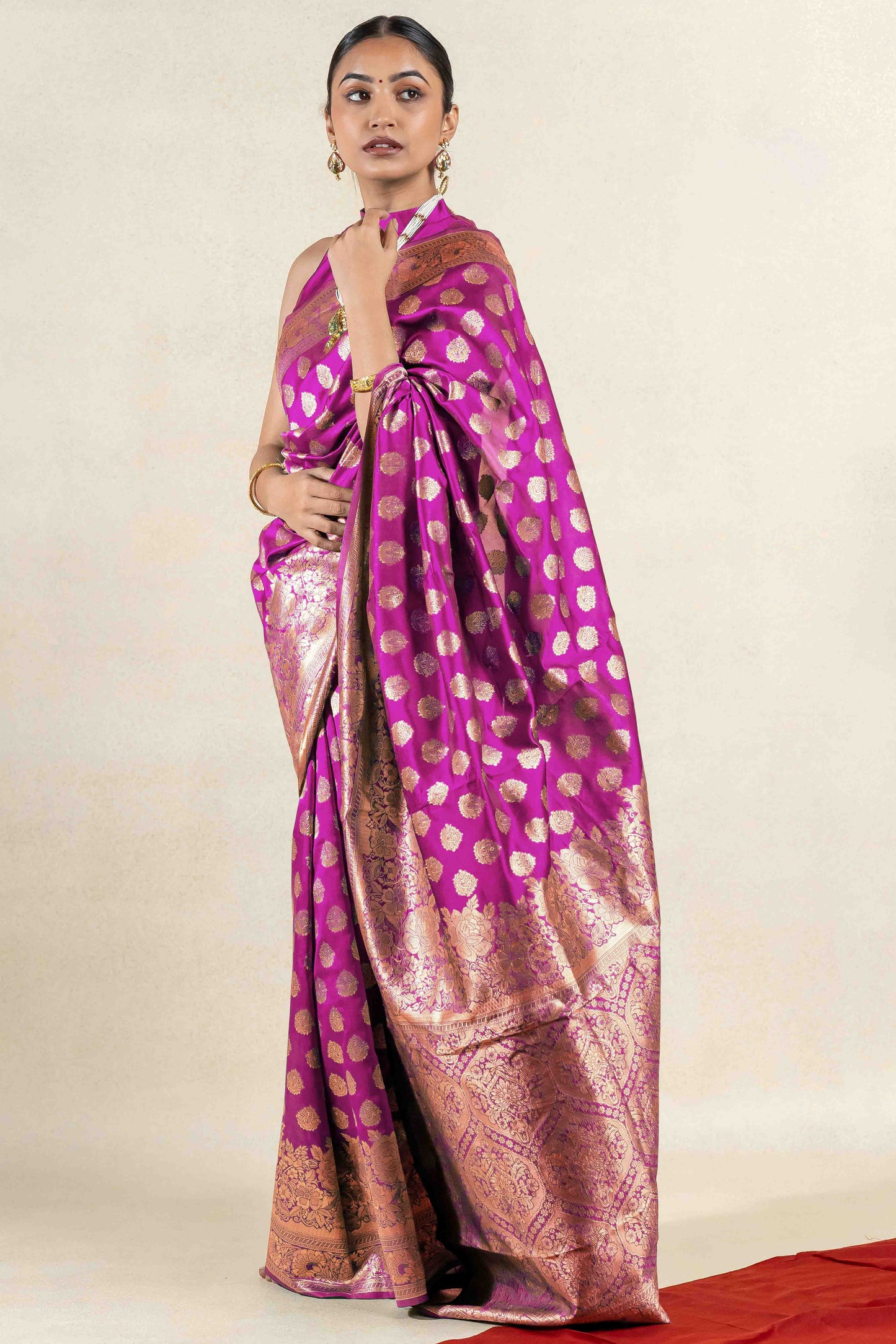 Stunning Silk Blend Saree with Zari Woven Design