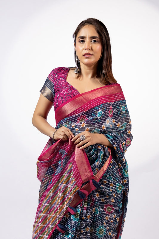 Beautiful Aztec Printed Cotton Blend Saree