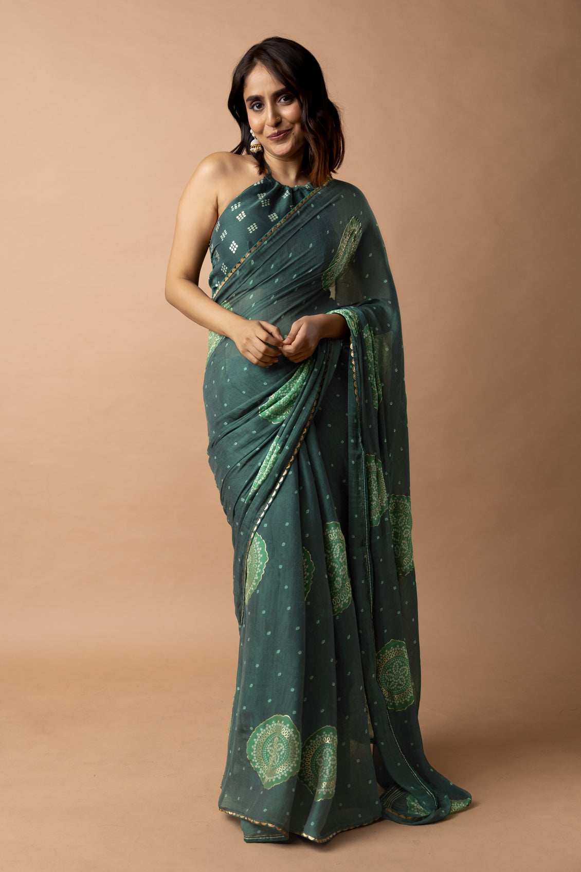 Trendy Chiffon Bandhani Foil Print With Lace Border Saree With Unstitched Blouse
