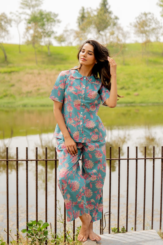 Dreamy Tropical flower Night Suit Set