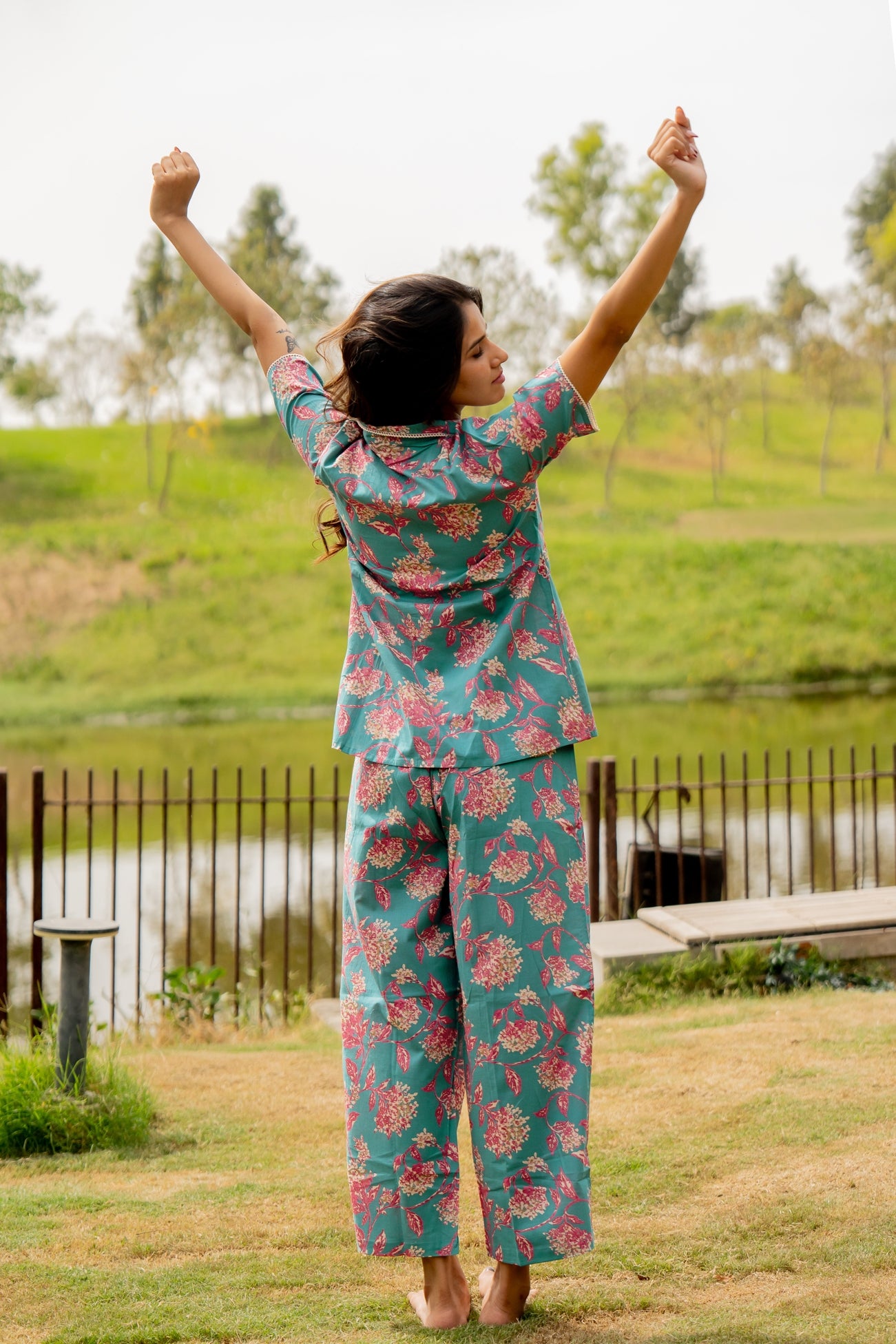 Dreamy Tropical flower Night Suit Set