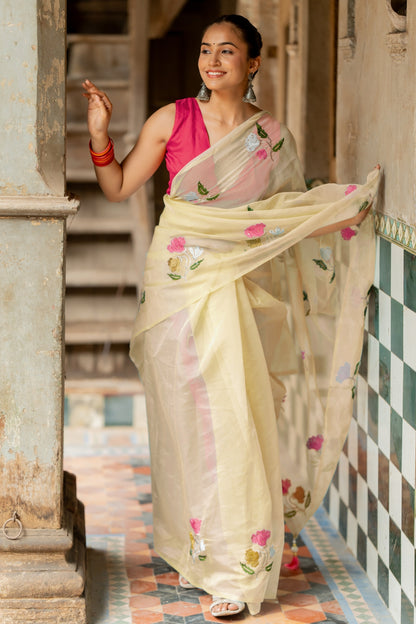 Floral Embroidery Stone Work/Tassels Saree