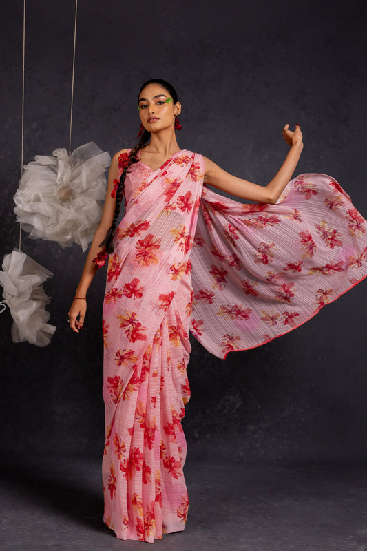 Women's Georgette Floral Printed Saree with Unstitched Blouse