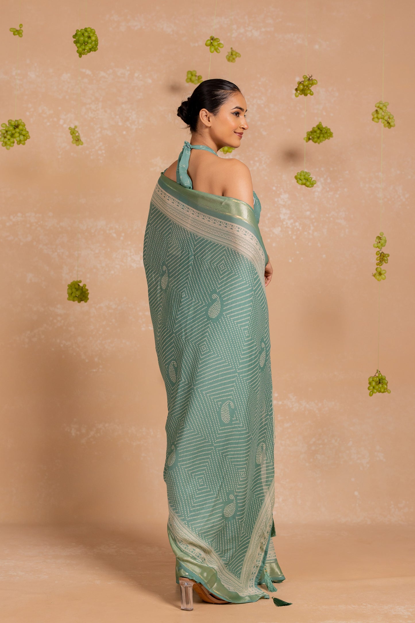 Women's Chiffon Badhani & Paisely Printed Saree