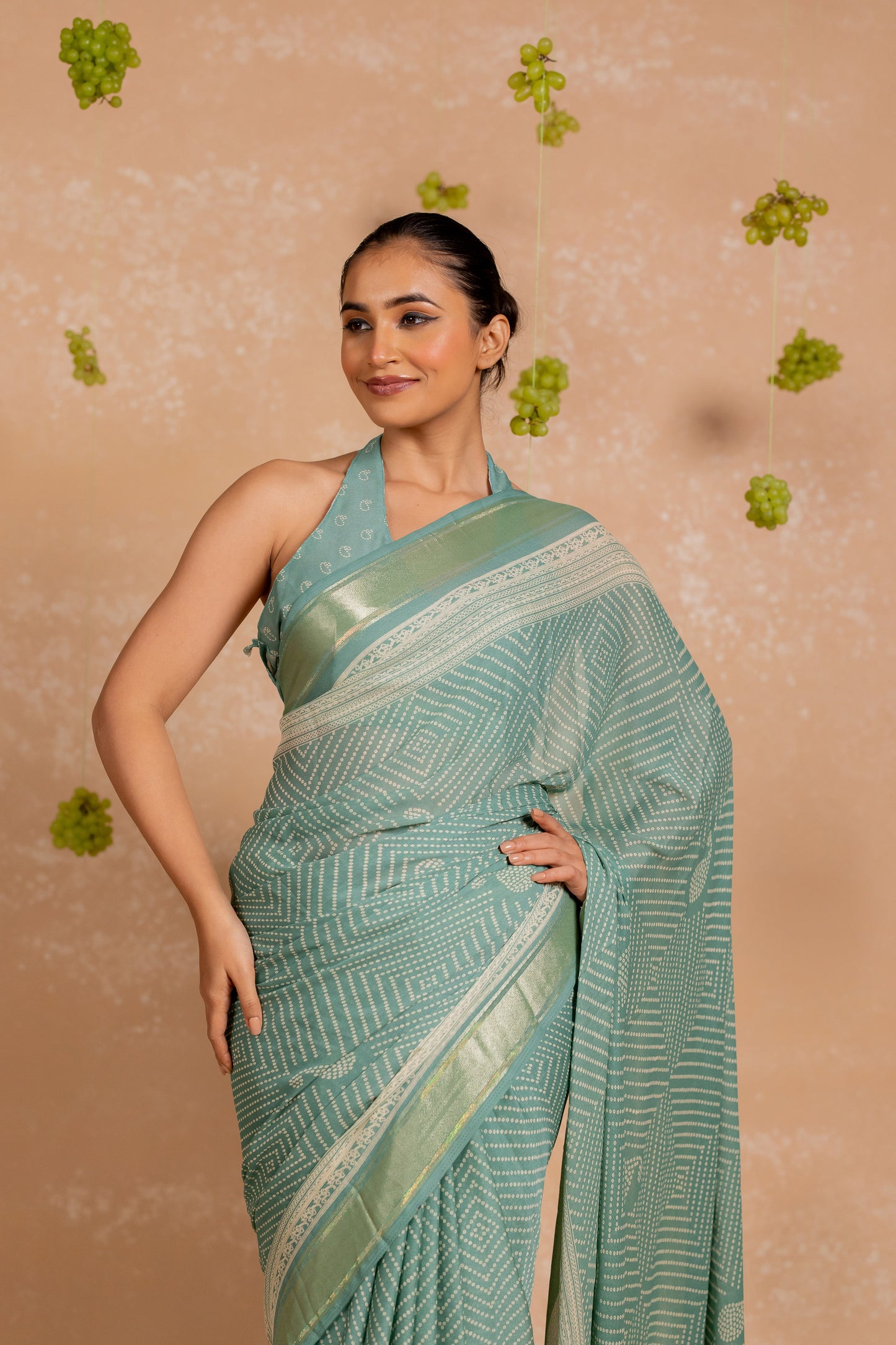 Women's Chiffon Badhani & Paisely Printed Saree