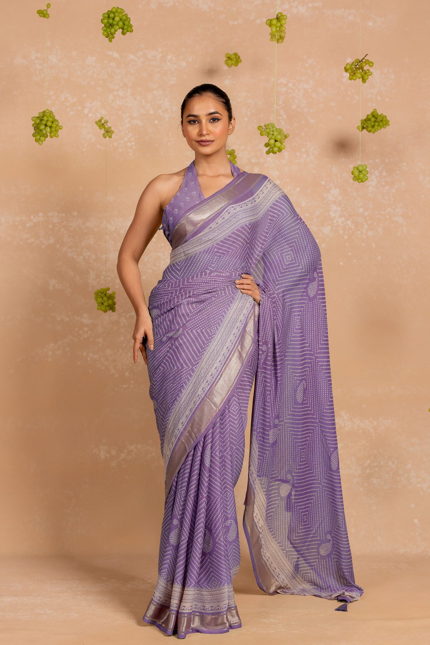 Women's Chiffon Badhani & Paisely Printed Saree