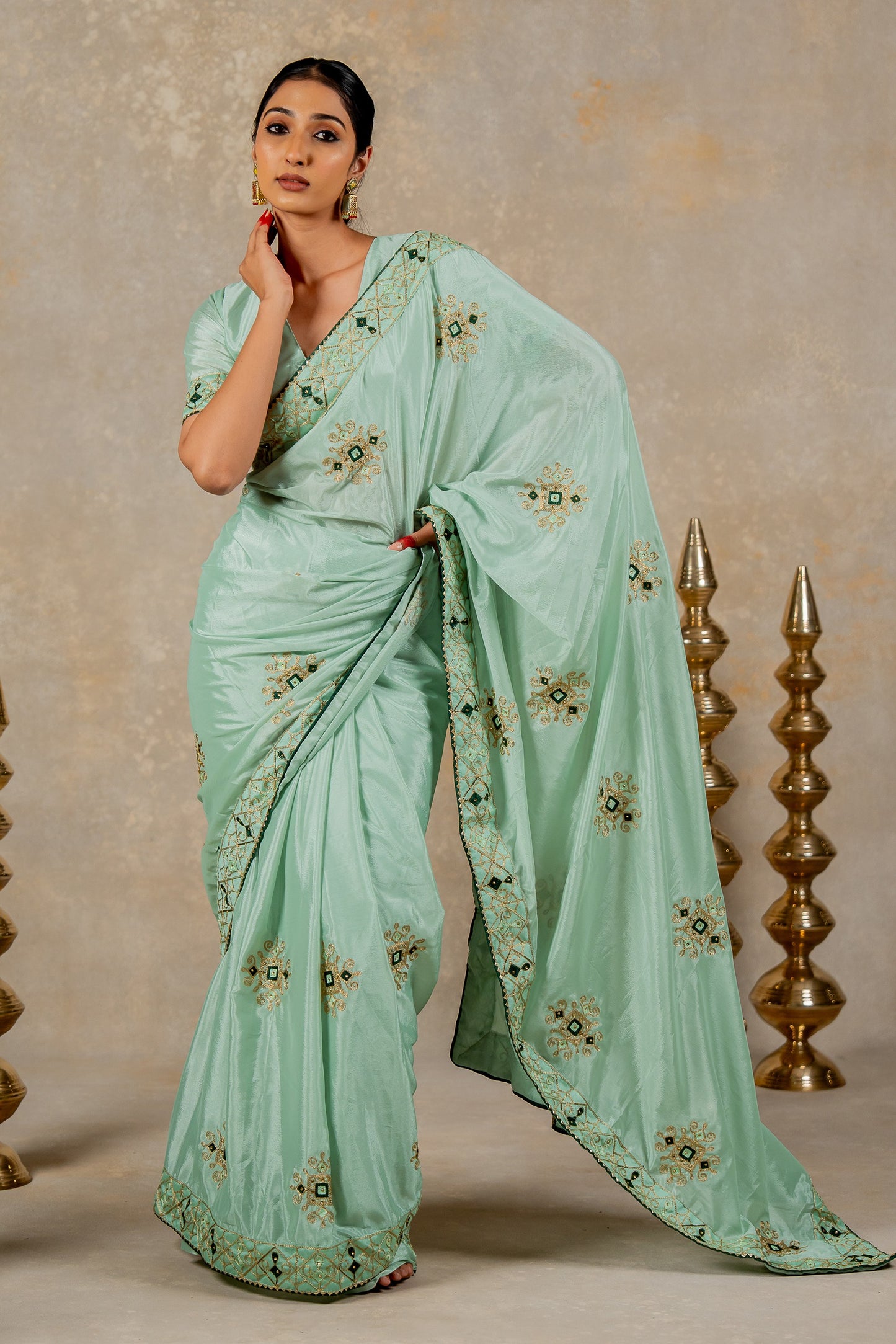 Luxurious Silk Blend Embroidered Saree