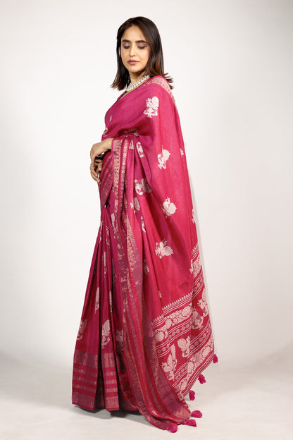 Beautiful Cotton Silk Peacock Block Print Saree With Unstitched Blouse