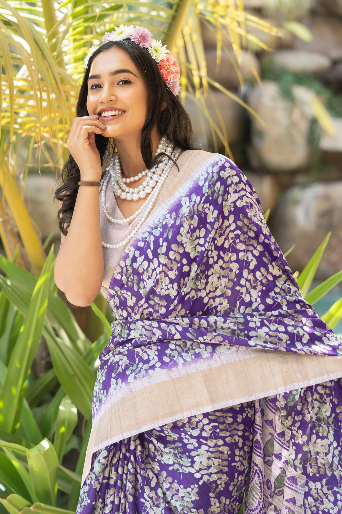 Latest Silk Blend,Cotton Silk Abstract Print Saree With Unstitched Blouse