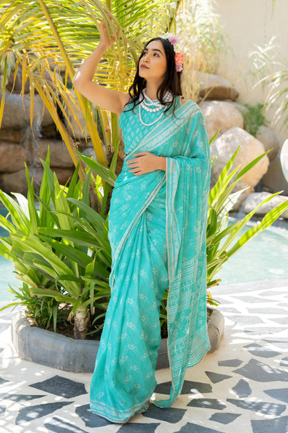 Trendy Chiffon Floral Foil Print With Lace Border Saree With Unstitched Blouse