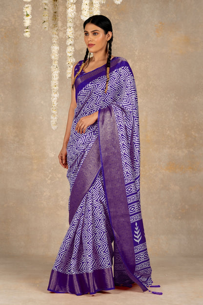 Latest Cotton Silk Geometric Print Saree With Unstitched Blouse