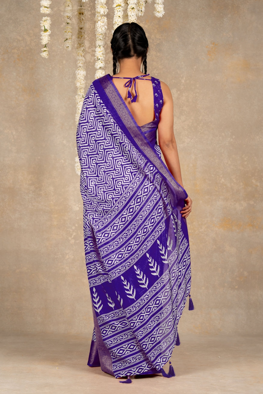 Latest Cotton Silk Geometric Print Saree With Unstitched Blouse