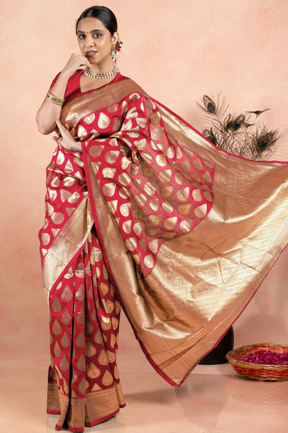 Golden Elegance Silk Blend Saree