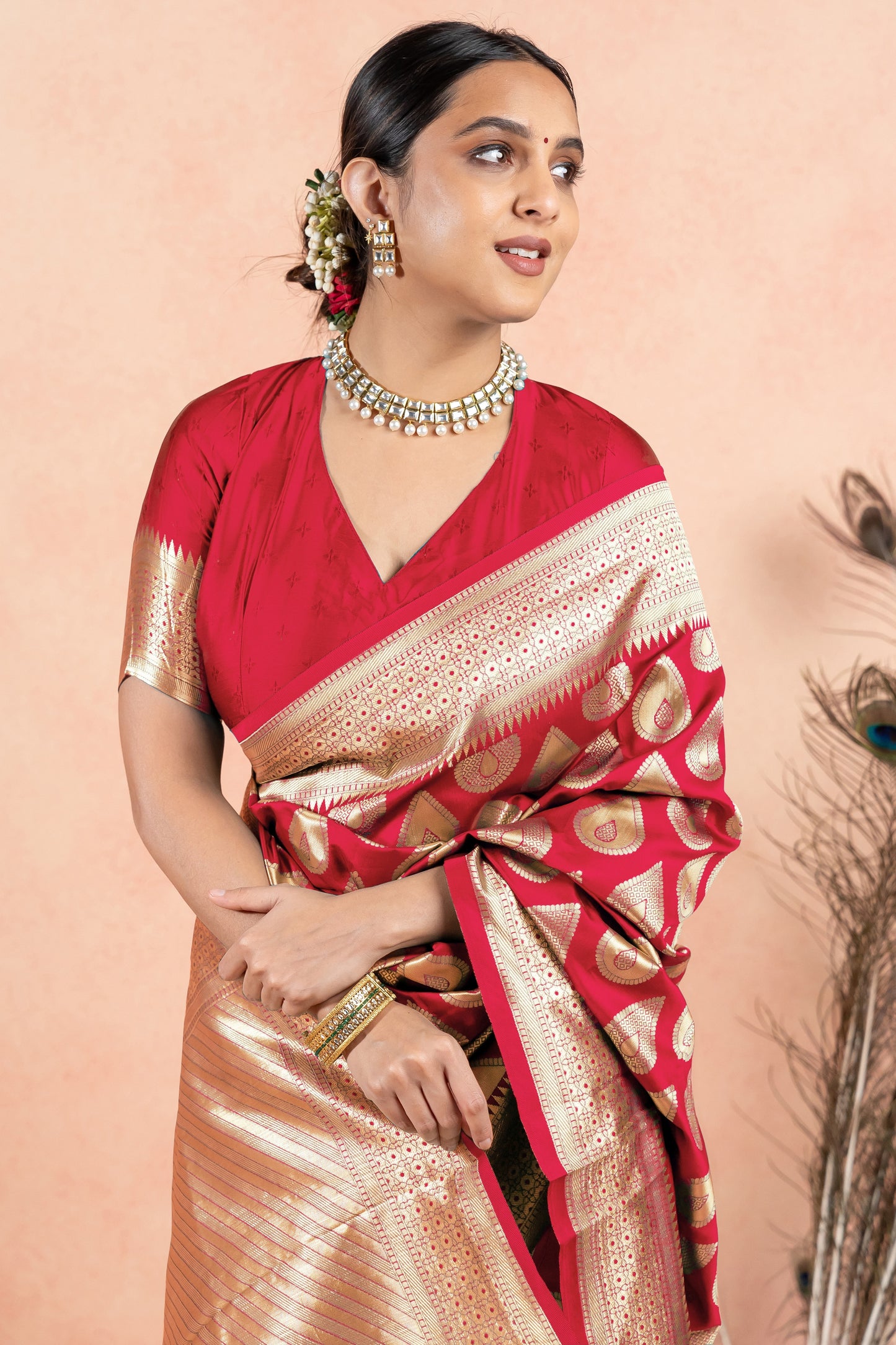 Golden Elegance Silk Blend Saree