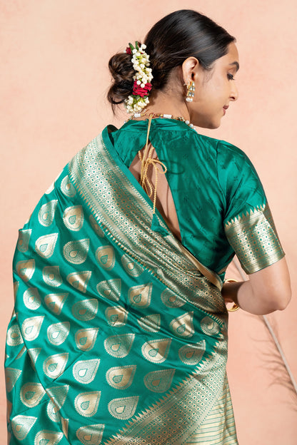 Golden Elegance Silk Blend Saree