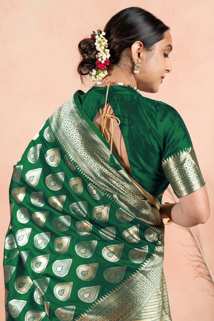 Golden Elegance Silk Blend Saree