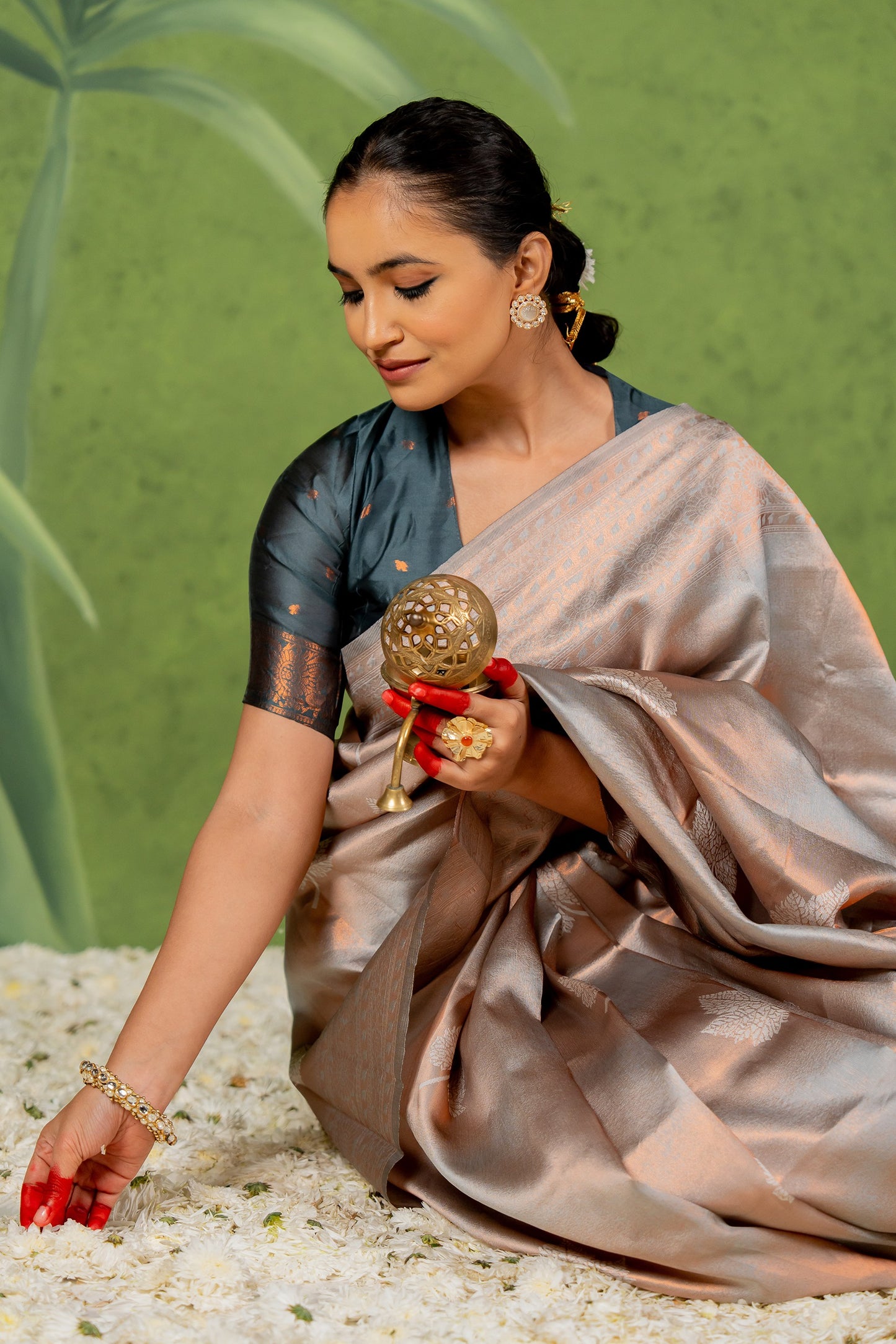 Copper Zari Woven Design Silk Blend Saree