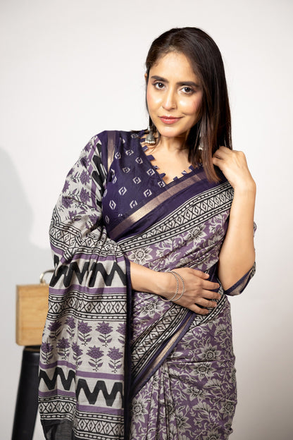 Trendy Floral Printed Viscose Rayon Saree