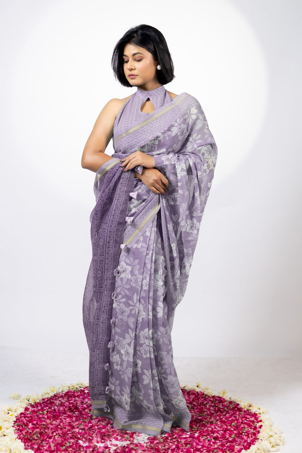 Beautiful Floral Printed Cotton Blend Saree