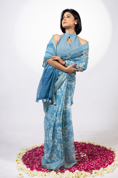Beautiful Floral Printed Cotton Blend Saree