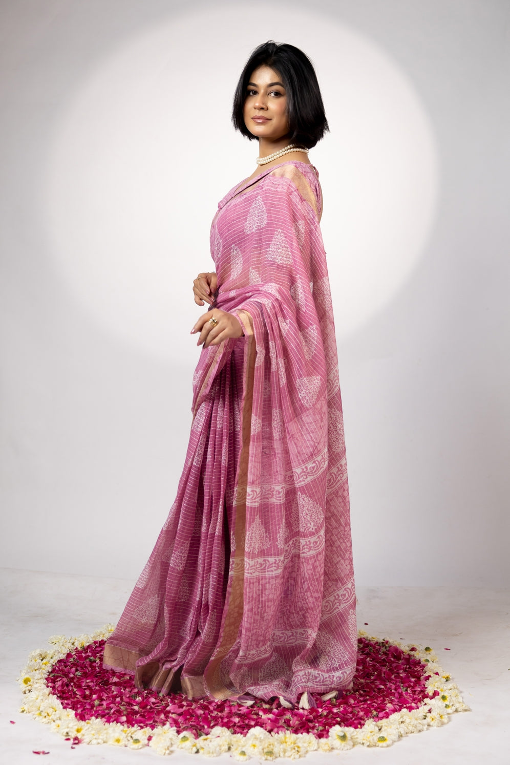 Trendy Block Printed Cotton Blend Saree