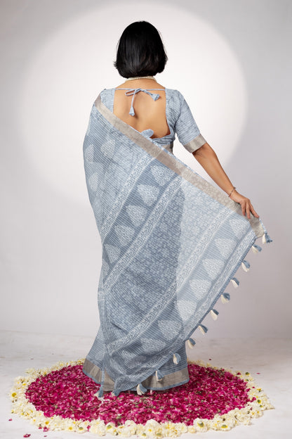 Trendy Block Printed Cotton Blend Saree