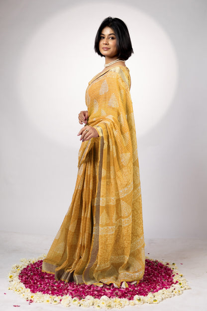 Trendy Block Printed Cotton Blend Saree