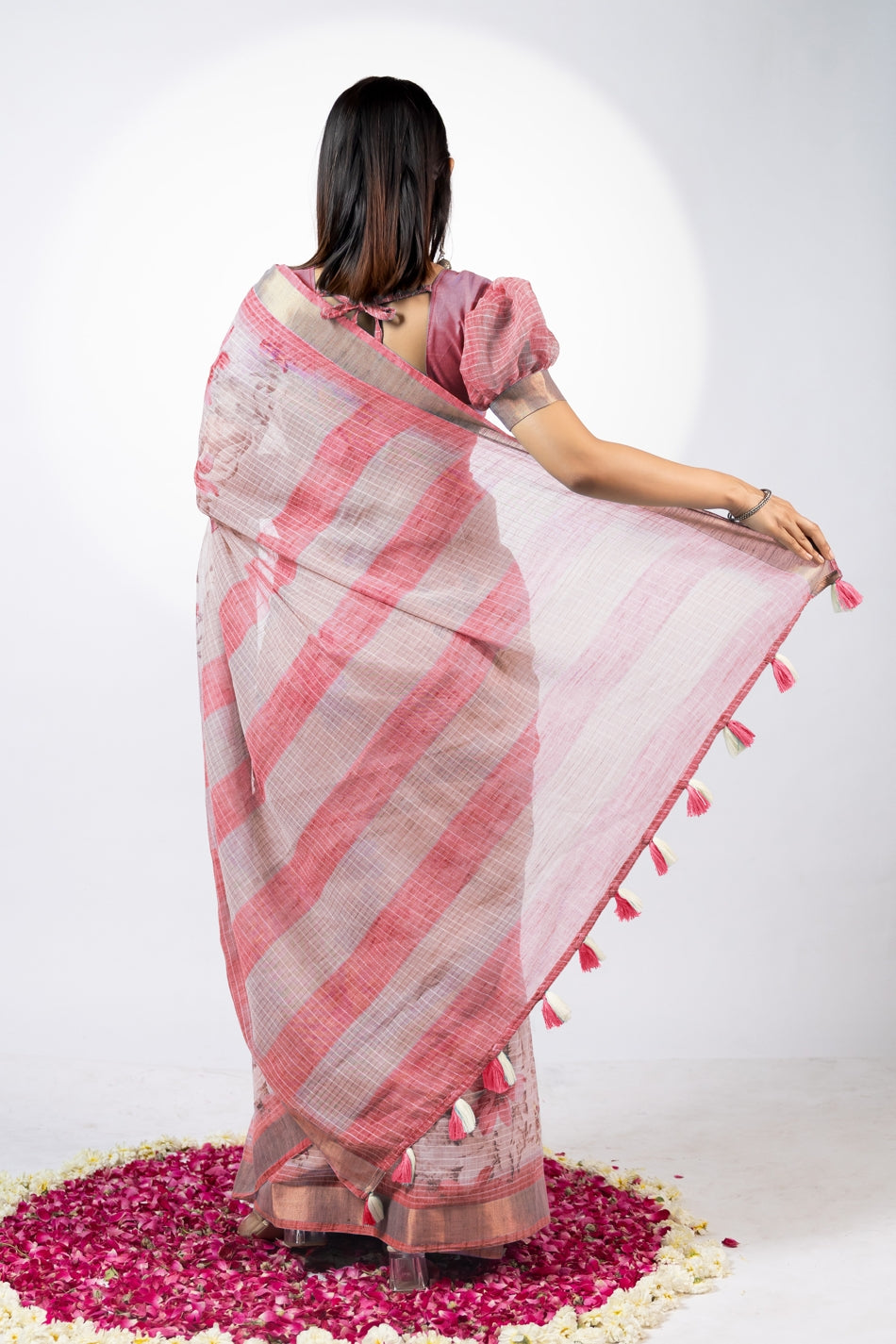 Tropical Floral Printed Cotton Blend Saree