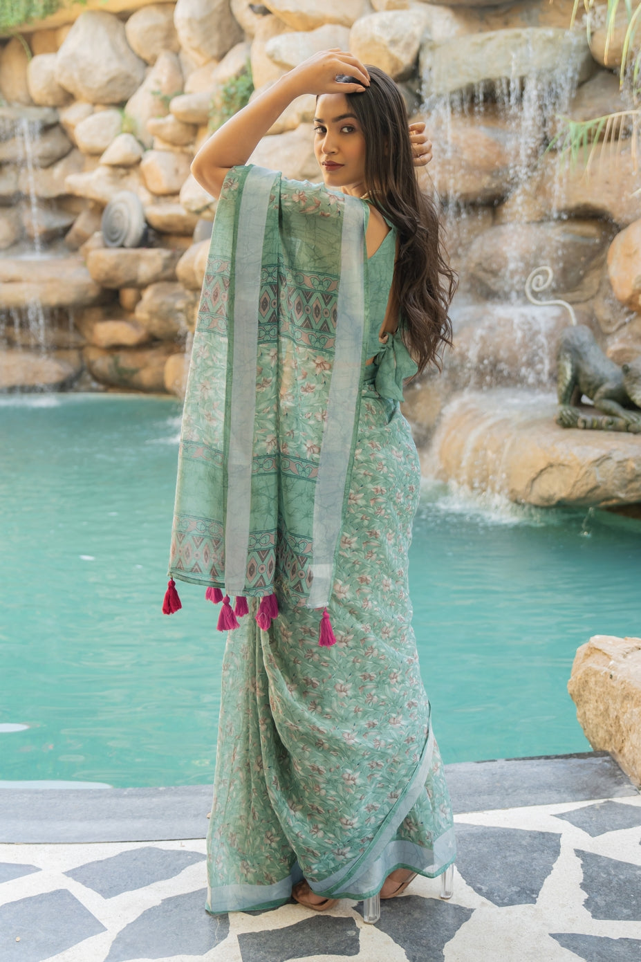 Beautiful Floral Printed Cotton blend Saree