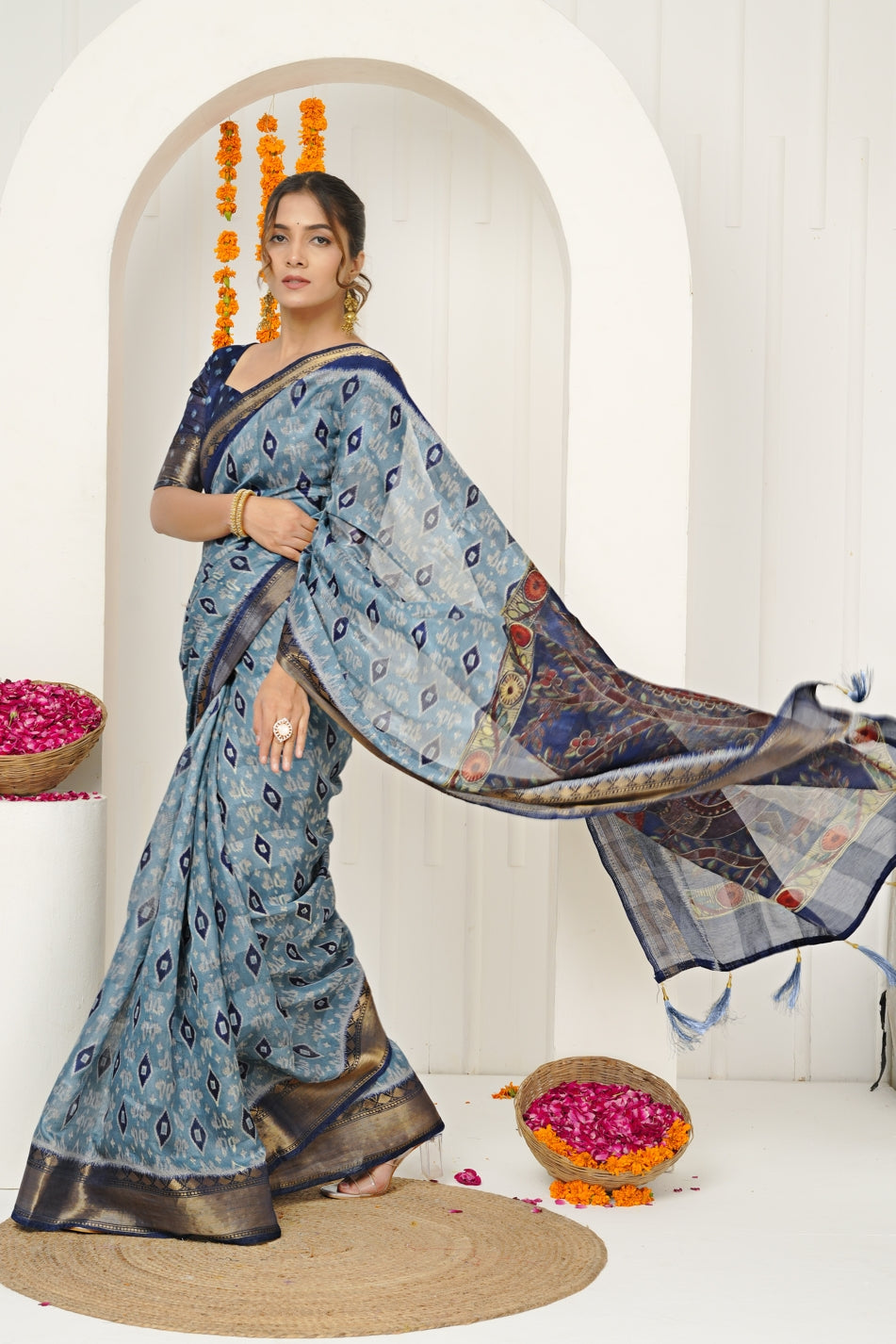 New Ikkat Print Cotton Silk Saree with Unstiched Blouse Piece
