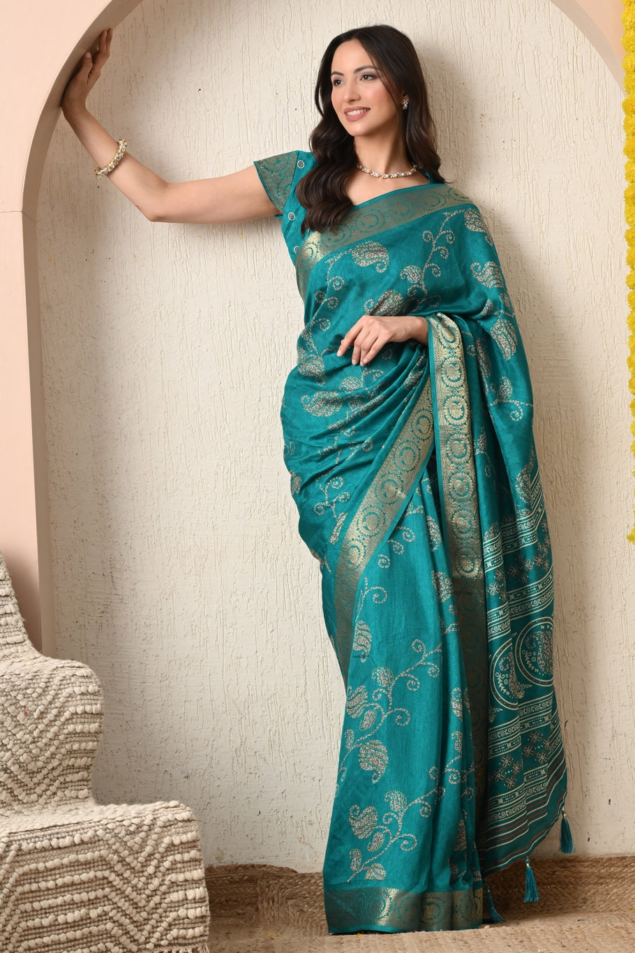 Trendy Cotton Silk Floral Print Saree With Unstitched Blouse