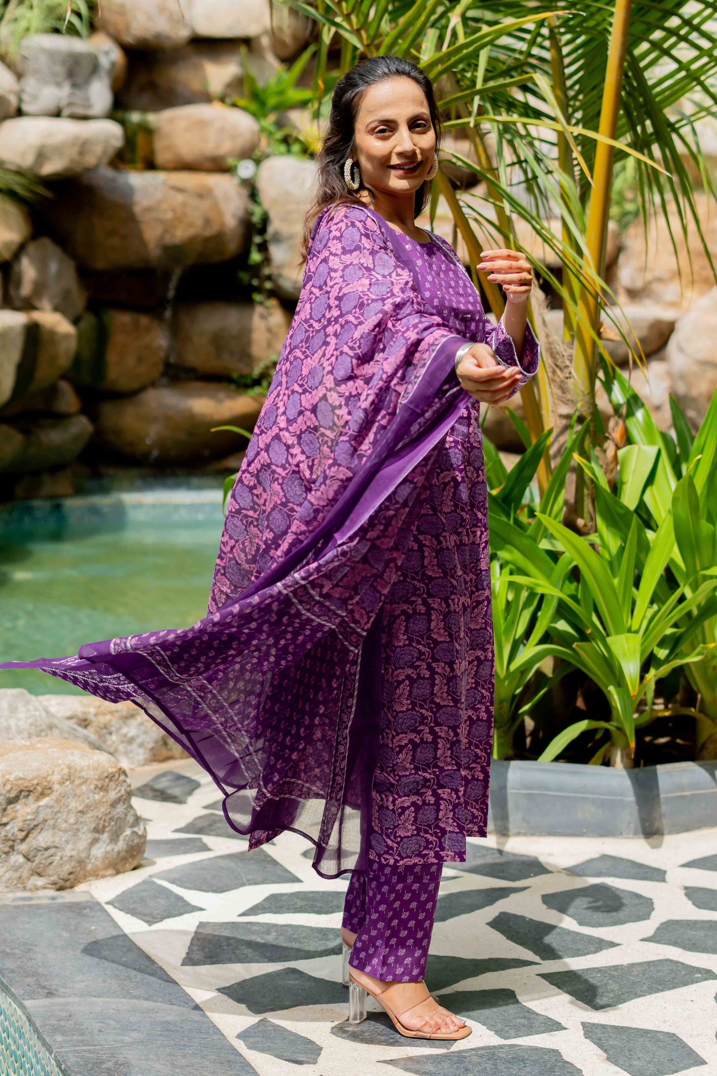 Beautiful Women Pure Cotton Floral Print Kurta Set
