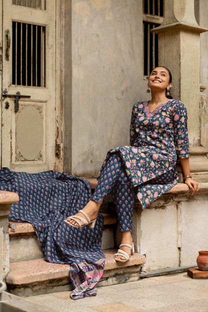 Navy Blue Pure Cotton Floral Print Kurta Set with dupatta