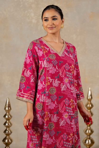 Rani Pink Elegant Viscose Rayon Floral Print Suit