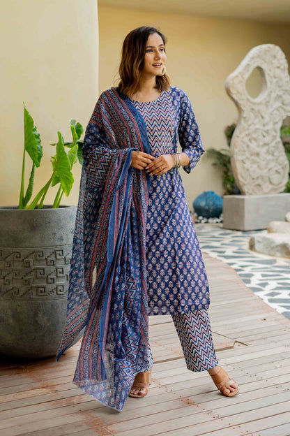 Women Blue & Red Floral & Zig Zag Print  Pure Cotton Top with Bottom & Dupatta Set