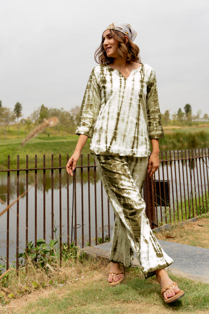 Shibori Night Suit