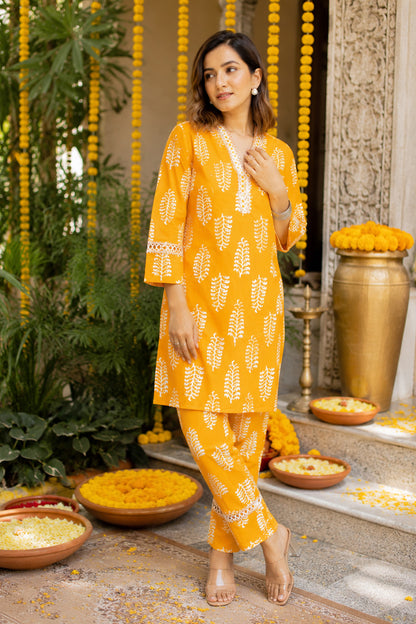 Elegant Cotton Blend Block Printed Co-Ord Set
