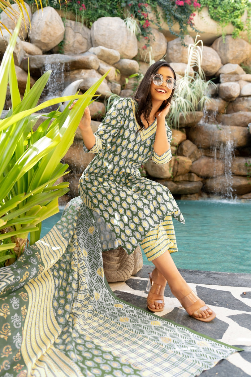 Trendy Cotton Floral Print Kurta Set with dupatta