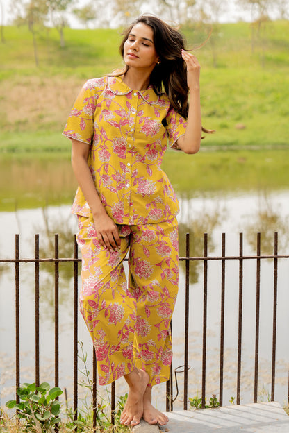 Dreamy Tropical flower Night Suit Set