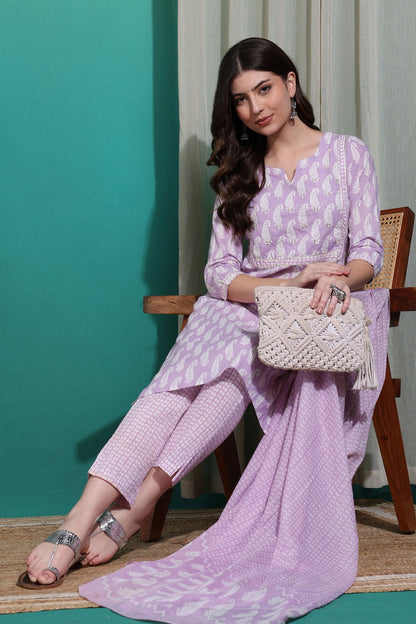 Beautiful Women Pure Cotton Paisley Print Kurta Set